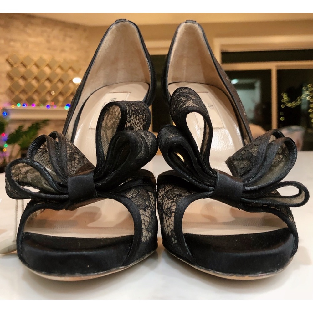 VALENTINO GARAVANI Black D’orsay Floral Lace Bow Peep Toe Satin Pumps SZ 36.5 - Picture 10 of 17